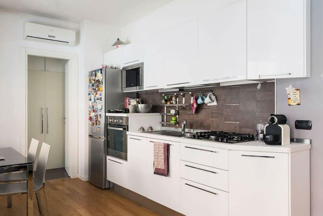 Delizioso Bilocale In Bocconi - Porta Romana Мілан Екстер'єр фото
