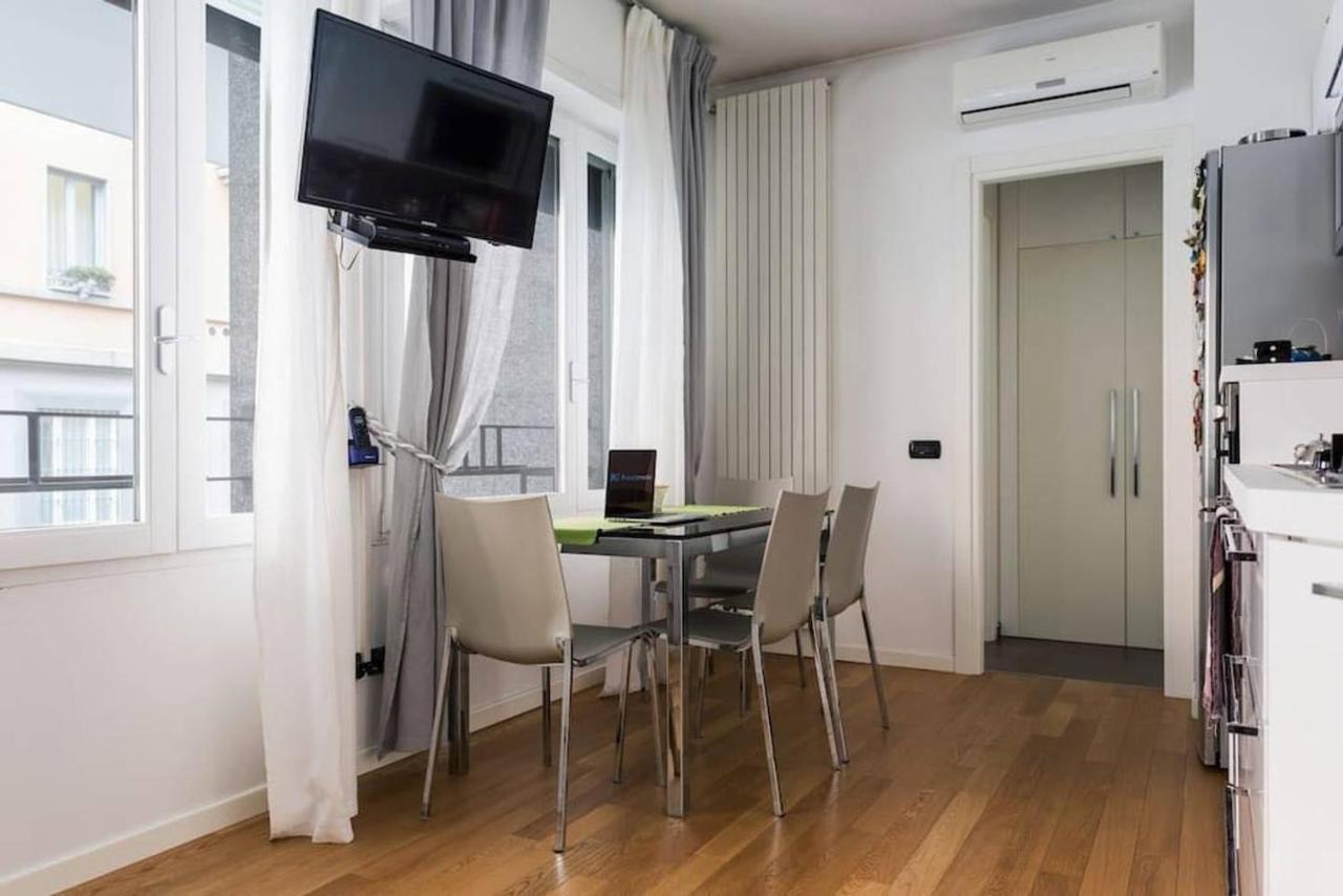Delizioso Bilocale In Bocconi - Porta Romana Мілан Екстер'єр фото